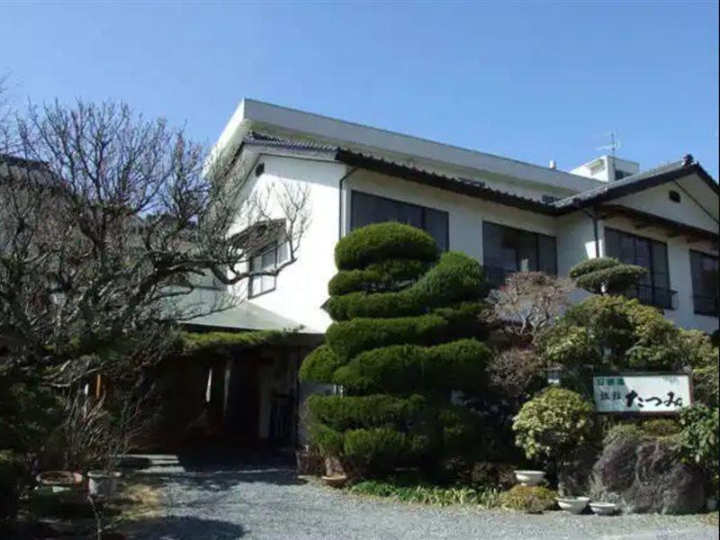 Hotel Yufuin Ryokan Tatsumi Exterior foto